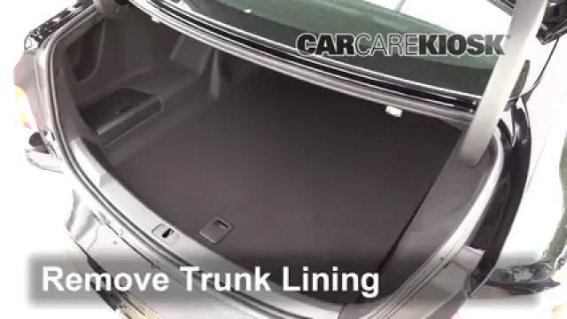2018 Buick LaCrosse Premium 3.6L V6 Monter sur cric Utiliser le cric pour lever la voiture